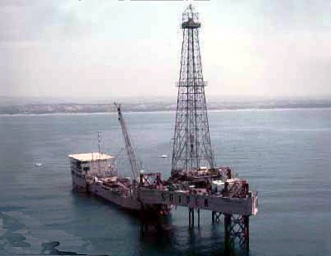 giacimento-di-petrolio-a-gela-in-italia